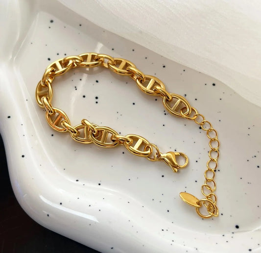 Anchor Bracelet