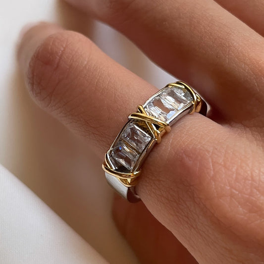 Moonlit Ring