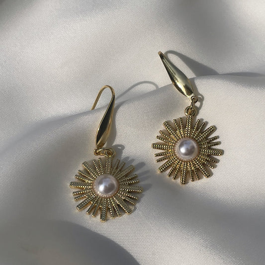 Lustra Earrings