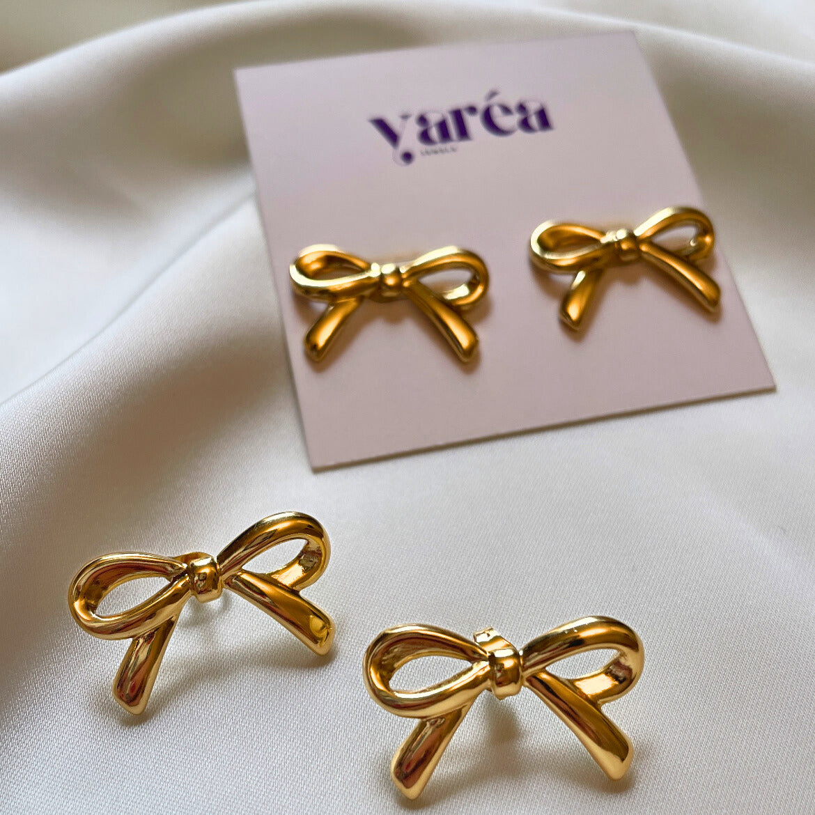 Ribbon Earrings