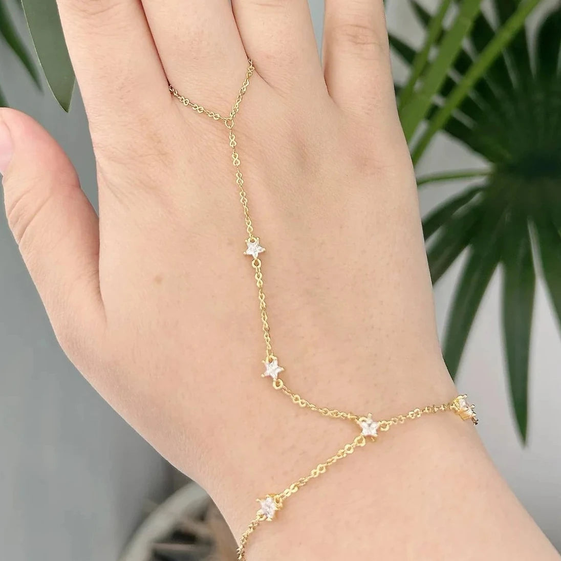 Star Hand Chain